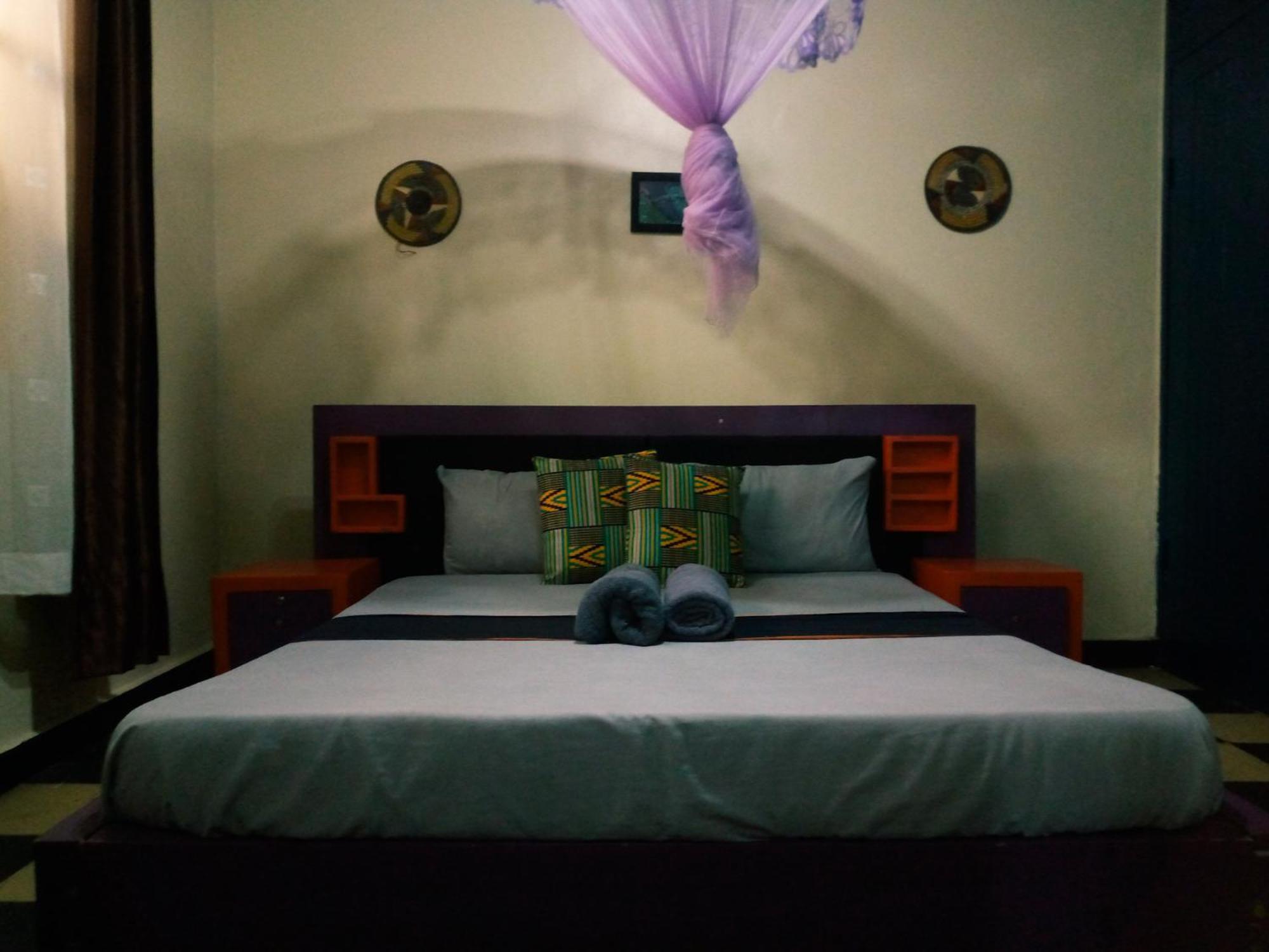 Santaviva Hotel Kisoro Extérieur photo